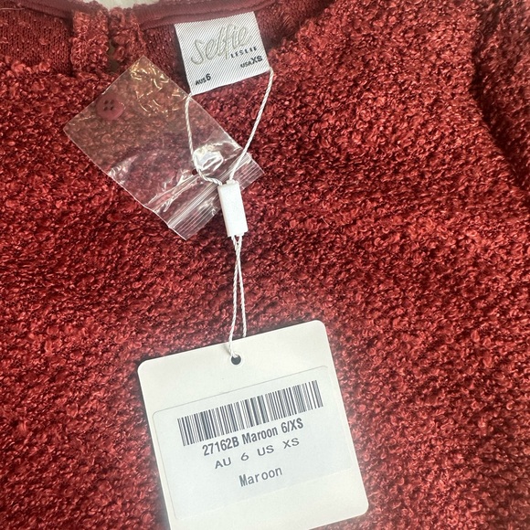 MINERVA FLARED CUFF KNIT WRAP DRESS MAROON - Picture 6 of 11